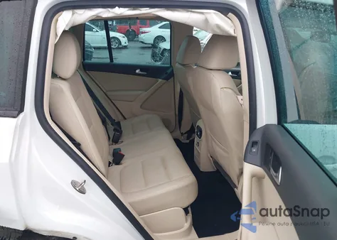 2015 Volkswagen Tiguan Se z USA, uszkodzony, nr VIN WVGAV7AX8FW577984